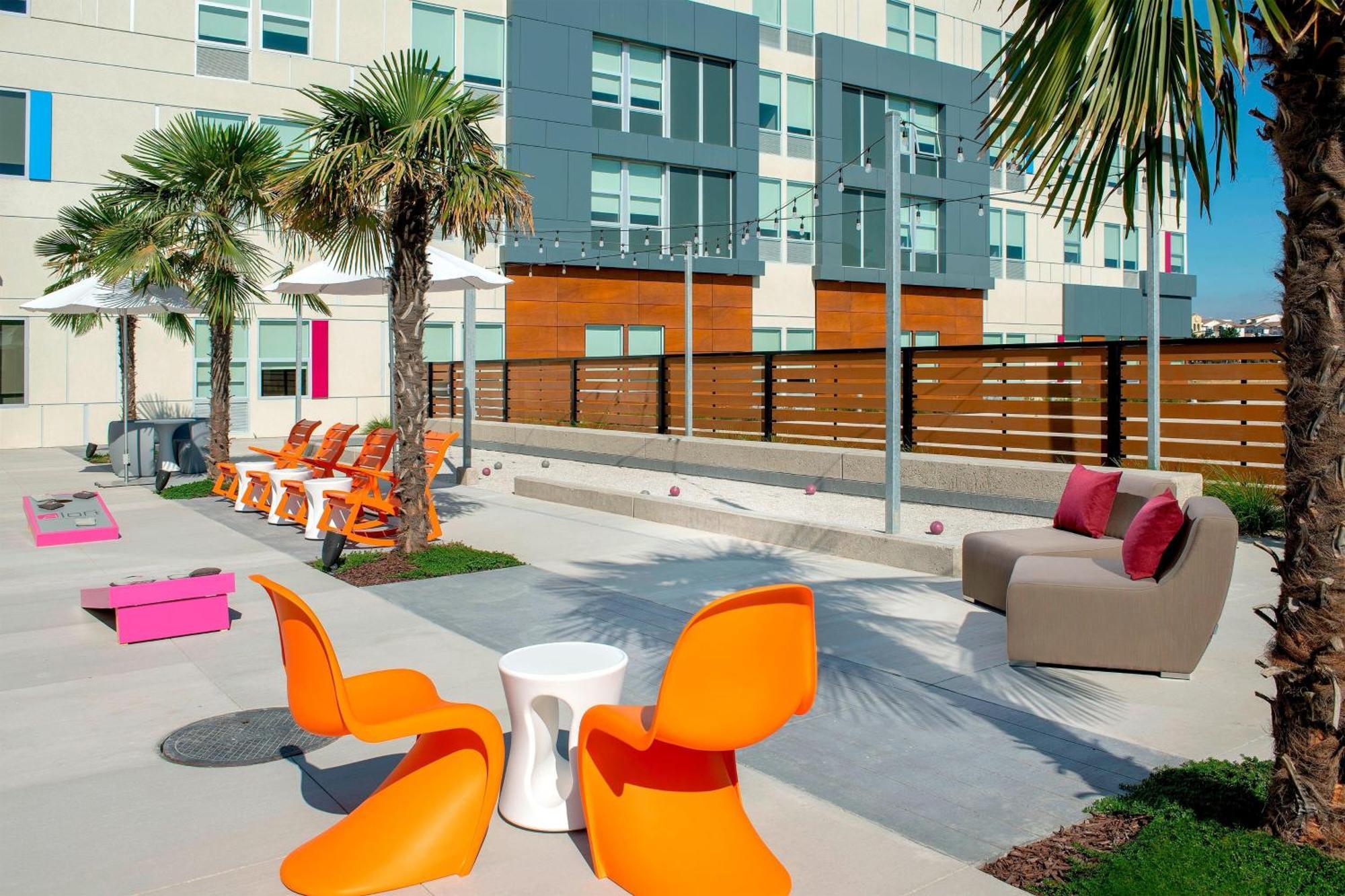 Aloft Dublin-Pleasanton Hotel Exterior photo